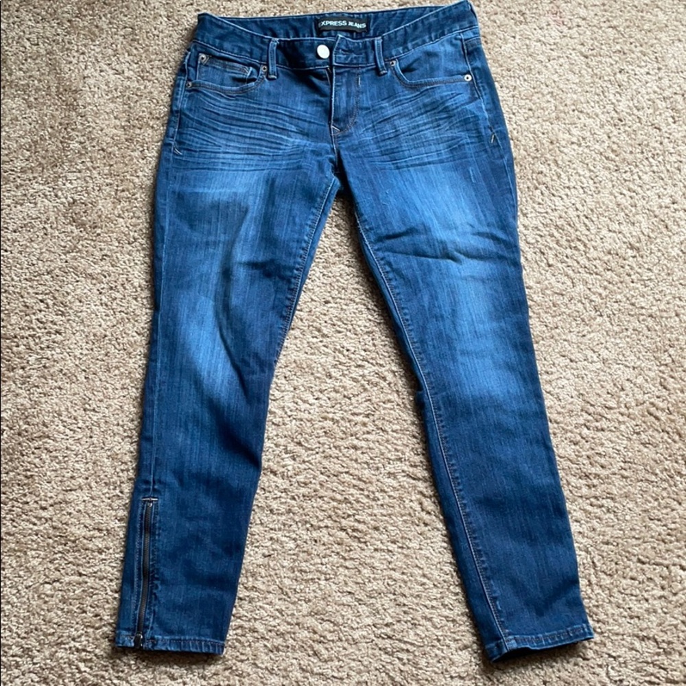 Express Jeans